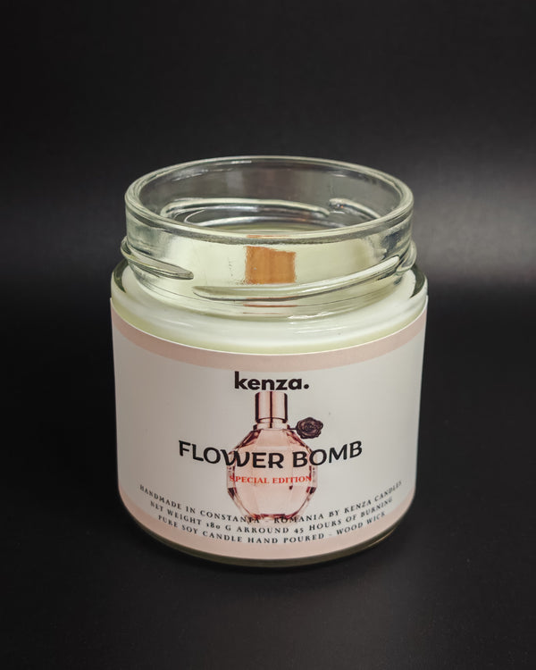 Lumanare Flower Bomb 180g Colectia primavara vara